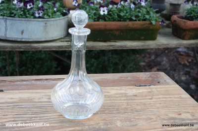 Antieke brocante karaf